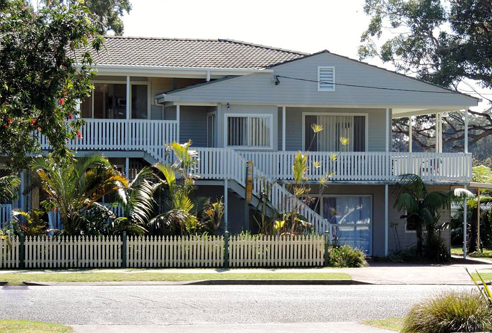 Sussex shores - Sussex Inlet RSL Club